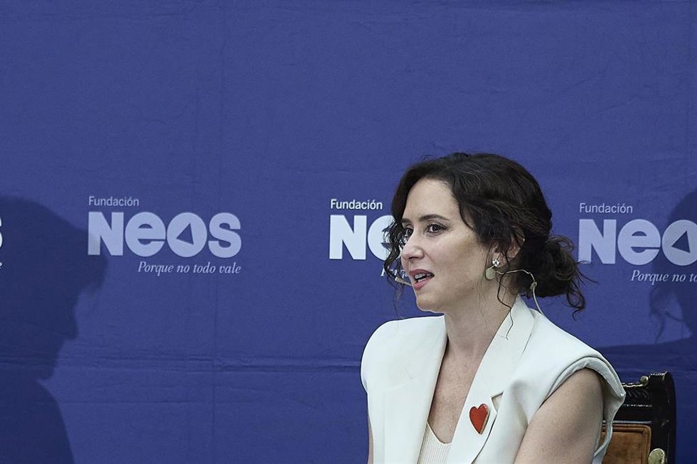 La presidenta de la Comunidad de Madrid, Isabel Díaz Ayuso, durante el coloquio ‘Frente Popular o España. Fundamentos para la alternativa’, a 4 de junio de 2026, en Madrid (España). 