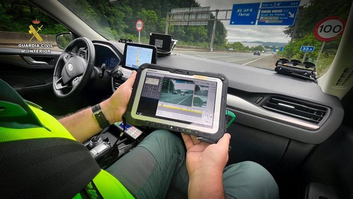 Investigado un condutor por circular a 219 quilómetros por hora en Ferrol