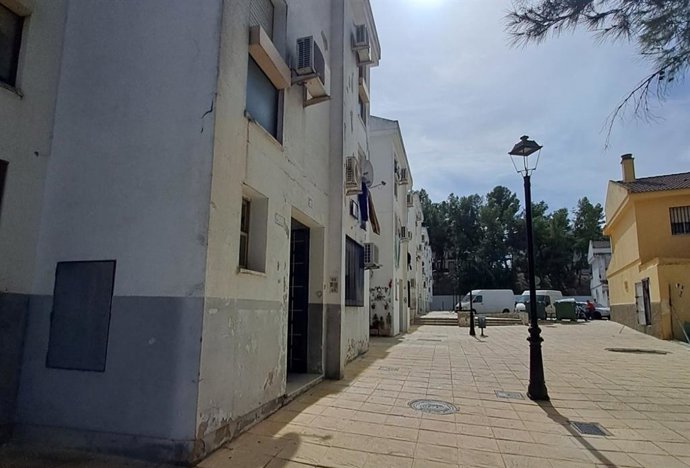 Conjunto de bloques de viviendas en las que se van a instalar los cinco ascensores