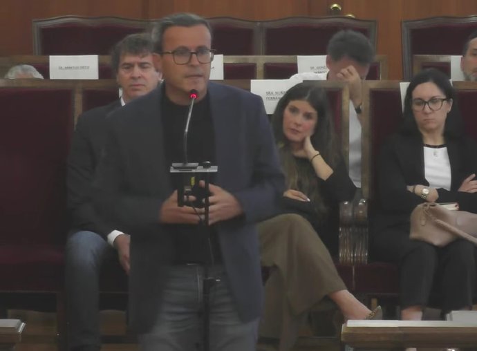 O ex-presidente da Câmara Provincial de Badajoz, Miguel Ángel Gallardo, em sua última intervenção no julgamento relativo à contratação de David Sánchez na instituição