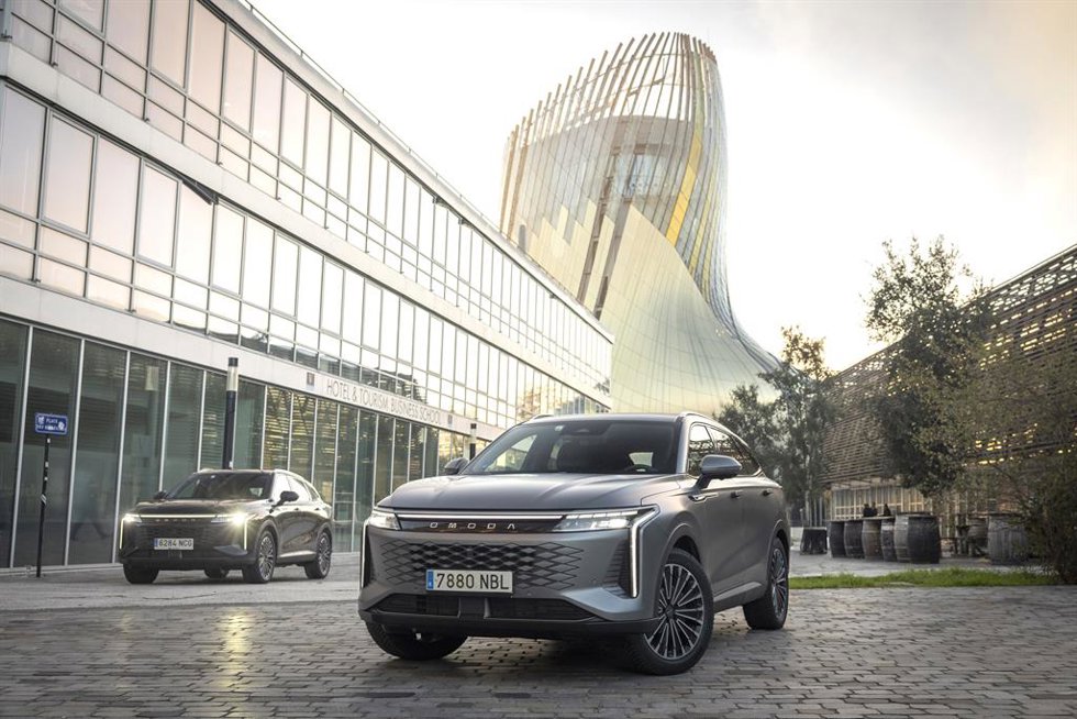 Omoda 9 SHS supera los 5.000 clientes en España y se consolida entre los PHEV más vendidos del mercado