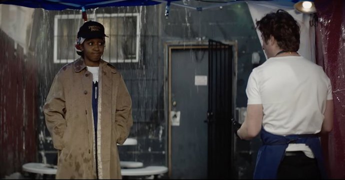 Tráiler de la última temporada de The Bear, con el restaurante inundado y el regreso de Carmy