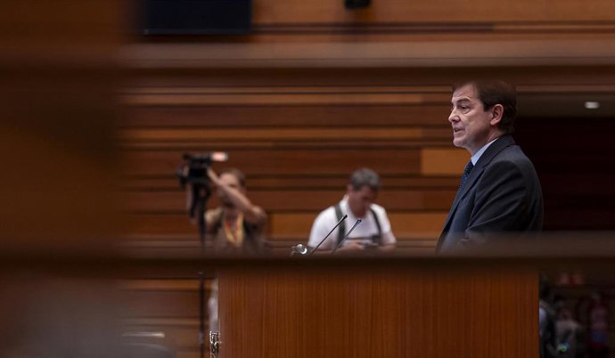 Mañueco se somete a su tercera investidura como presidente de la Junta de Castilla y León