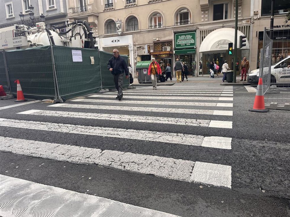 Paso de peatones de la calle Calvo Sotelo de Santander donde se ha producido el suceso