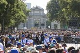 Foto: Madrid va recuperando la normalidad con caída del tráfico de un 4% y la calzada de Cibeles quedará mañana desocupada