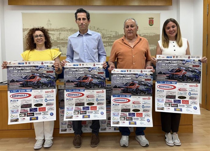 El concejal de Deportes, Antonio Núñez, ha presentado el VIII Campeonato de España de Autocross Escudería Cerro Negro