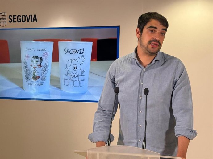 El Ayuntamiento de Segovia repartirá 30.000 vasos reutilizables en las Ferias y Fiestas de San Juan y San Pedro.