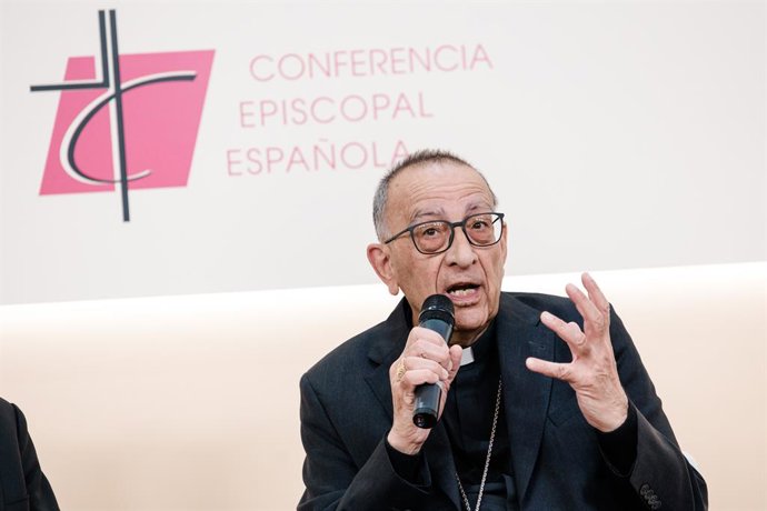 Archivo - L'arquebisbe de Barcelona, el cardenal Joan Josep Omella