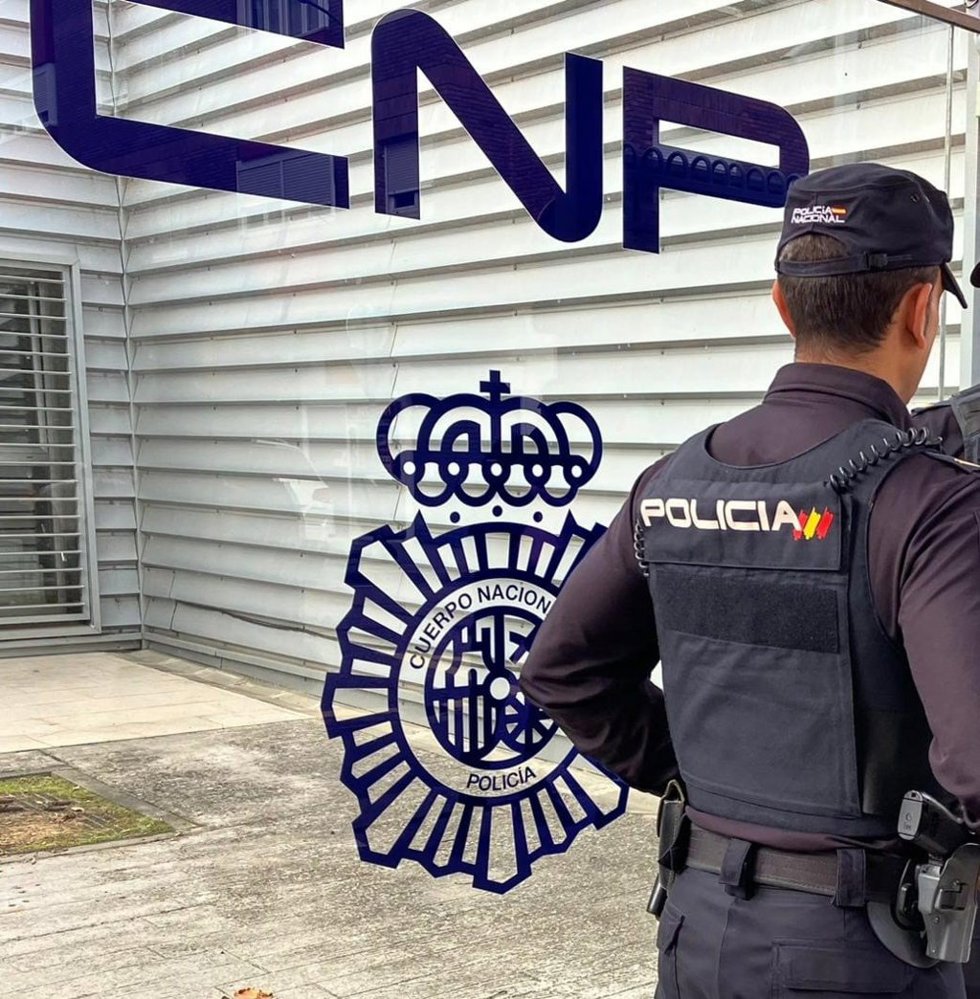 Agente de la policía.