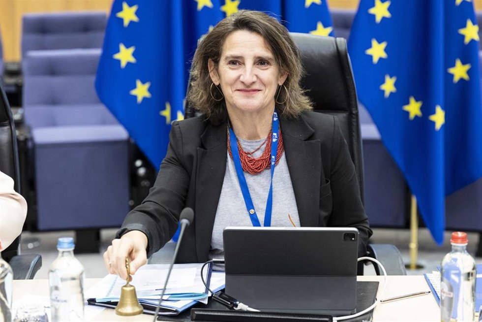 Archivo - La vicepresidenta de la Comisión Europea para la Transición Limpia, Justa y Competitiva y comisaria de Competencia, Teresa Ribera.