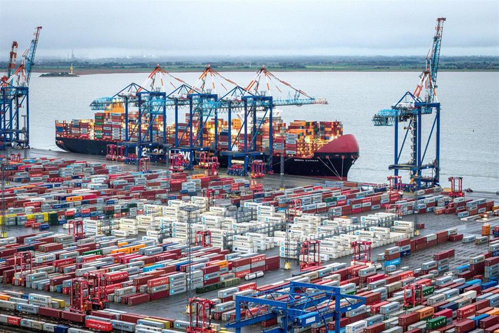 Archivo - Barco mercante.