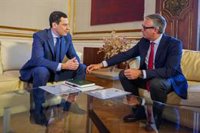 Moreno mantiene su primera reunión con Vox tras el 17M para un "posible acuerdo de gobernabilidad" en Andalucía