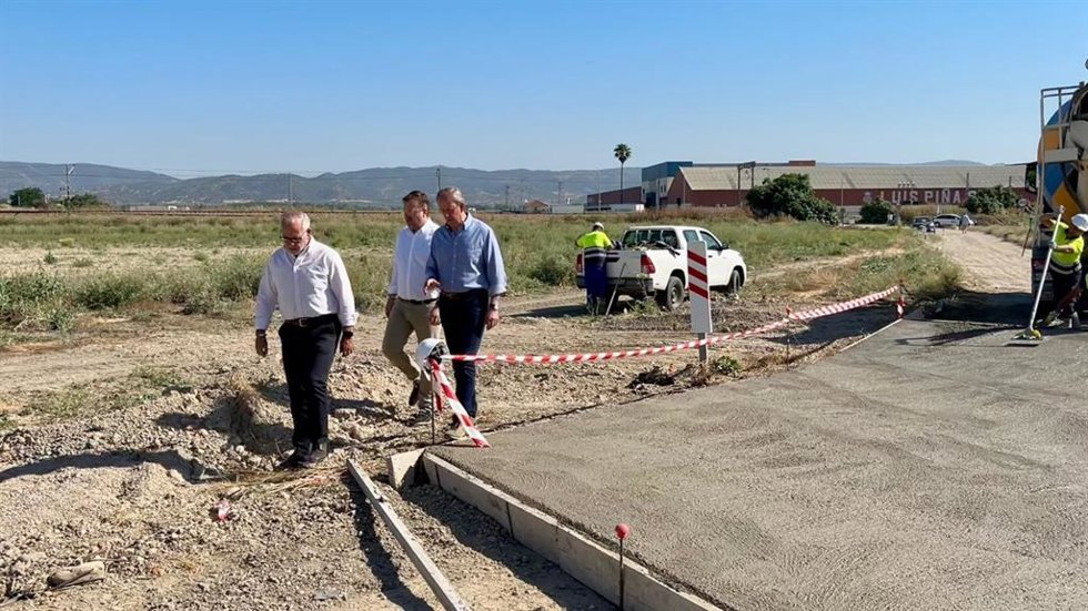 Visita a las obras en el camino rural de la Zapera.