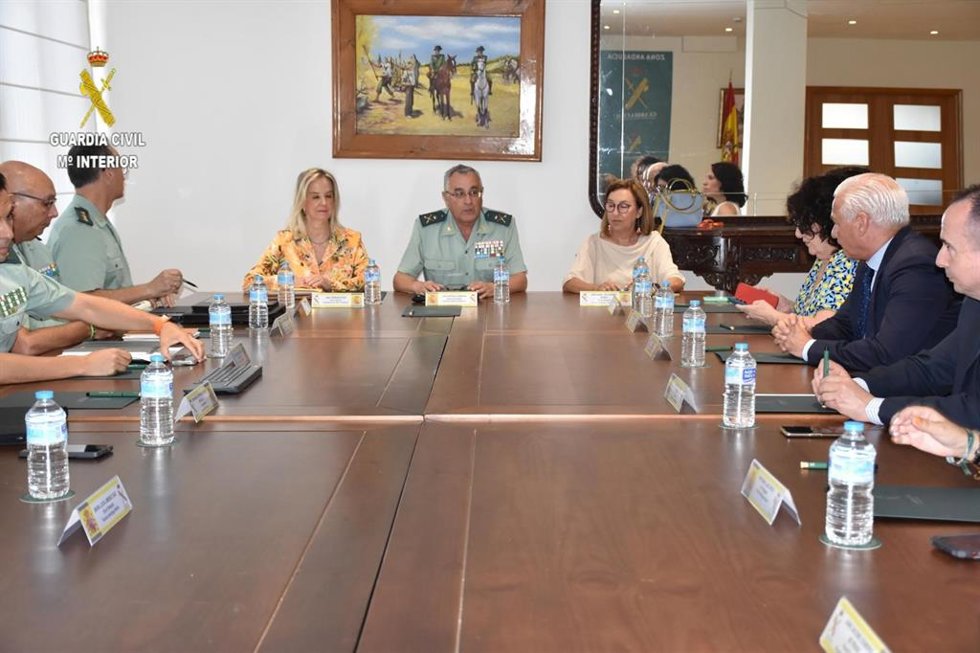 Reunión entre la Fiscalía y la Guardia Civil de Andalucía