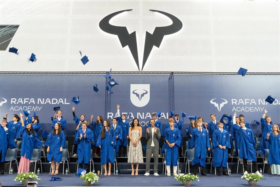 Rafa Nadal y Ana Ivanovic presiden la graduación de la décima promoción de la Rafa Nadal Academy