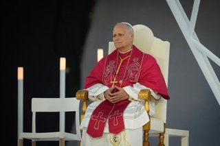 El Papa Lleó XIV durant la vigília d'oració, en l'Estadi Olímpic Lluís Companys.