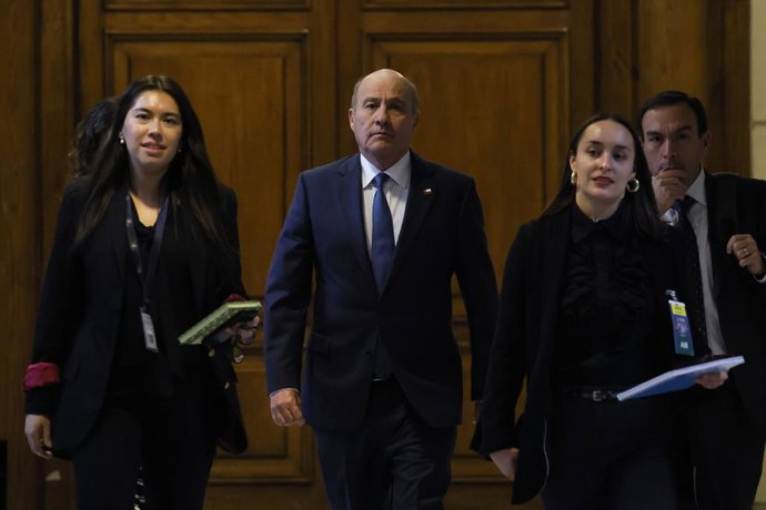 Valparaiso, 9 de junio 2026.  El ministro de Hacienda Jorge Quiroz en el Senado    Sebastian Cisternas/Aton Chile