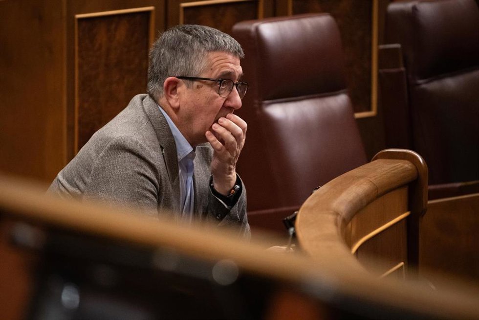 El portavoz del PSOE en el Congreso, Patxi López, durante la sesión plenaria celebrada en el Congreso, a 26 de mayo de 2026, en Madrid (España). 
