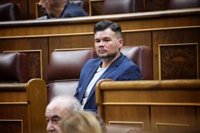 Rufián avisa a Sánchez que responder con "el 'y tú más'" ante la corrupción es asumir "Y yo también"