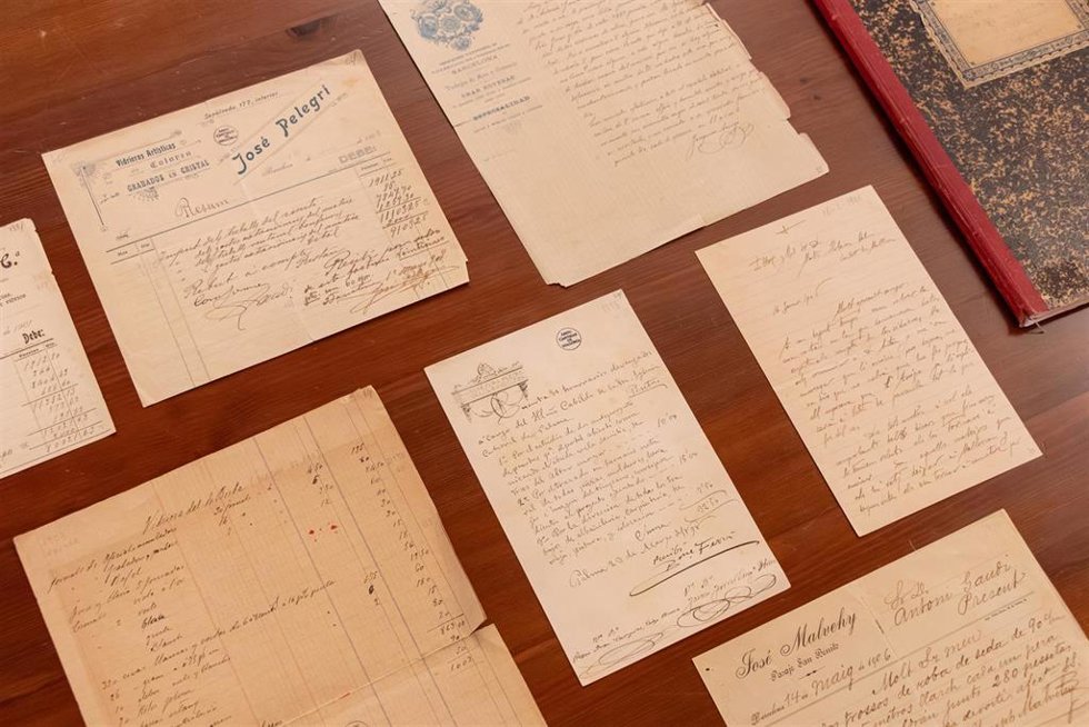 El Archivo de la Catedral expone documentación sobre la intervención de Gaudí en la Seu