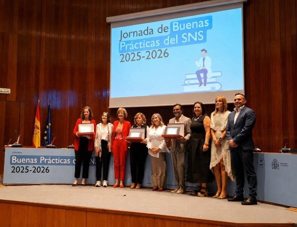 Premiados por Sanidad el proyecto de Coordinación Sociosanitaria en residencias y la Unidad Móvil Bucadental del SERIS