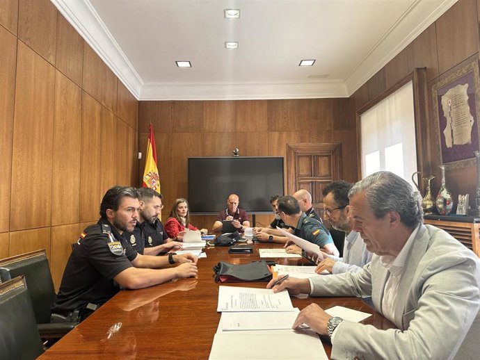 Junta Local de Seguridad celebrada con el objetivo de poner en marcha el dispositivo especial de seguridad con motivo de las fiestas de San Juan y San Pedro de la capital leonesa.