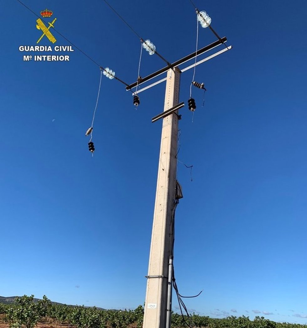 Detenidas dos personas en Pozuelo de Calatrava por dieciséis delitos contra el patrimonio en explotaciones agrícolas y transformadores eléctricos de la provincia.
