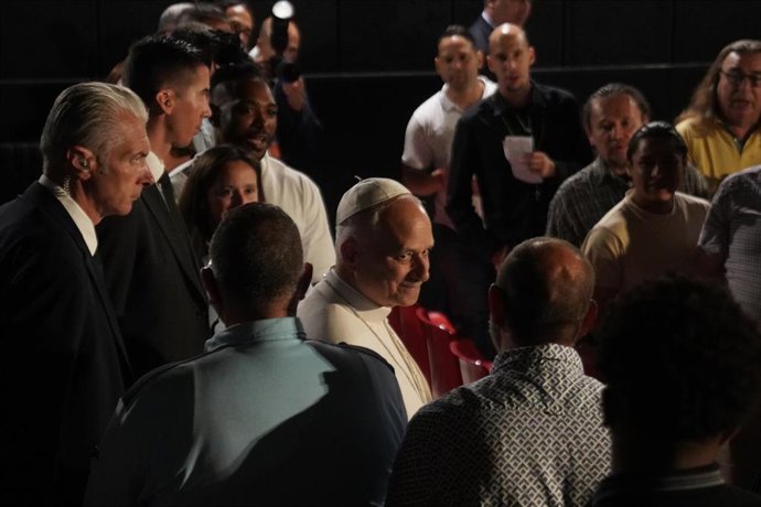 El Papa León XIV durante la visita al centro penitenciario de Brians 1