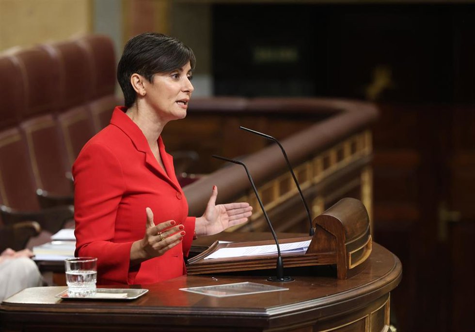 La ministra de Vivienda, Isabel Rodríguez, durante la sesión de control al Gobierno en el Congreso de los Diputados, a 10 de junio de 2026, en Madrid (España)