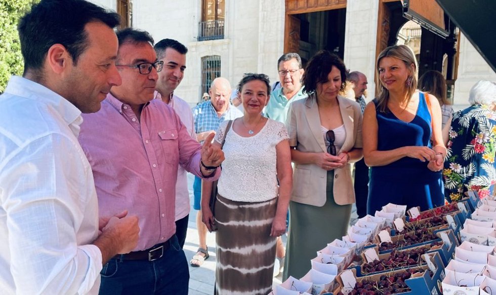 Celebración de la XIV Muestra Provincial de la Cereza.