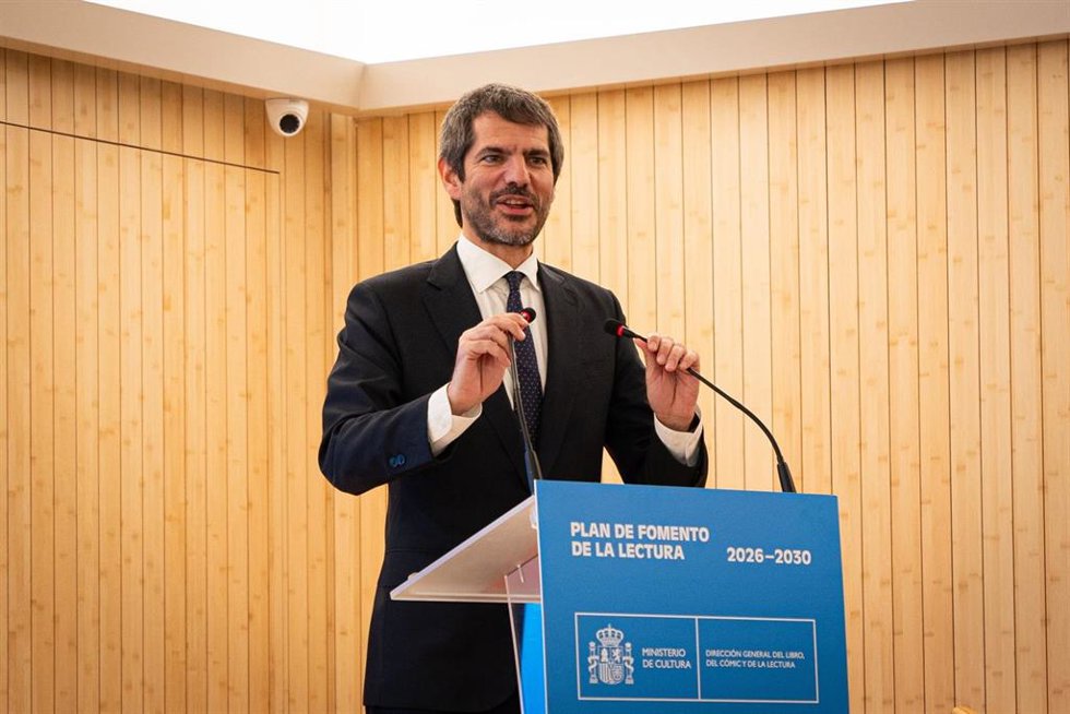 Ernest Urtasun en la presención del Plan de Lectura.