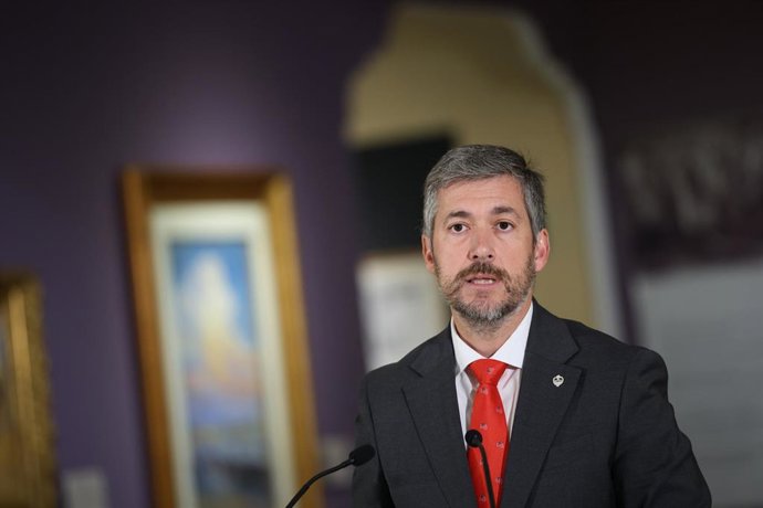 El consejero de Presidencia, Justicia y Administración Local, Miguel Ángel García, tras la reunión del Consejo de Gobierno, en el Ayuntamiento de Colmenar de Oreja, Madrid (España). 