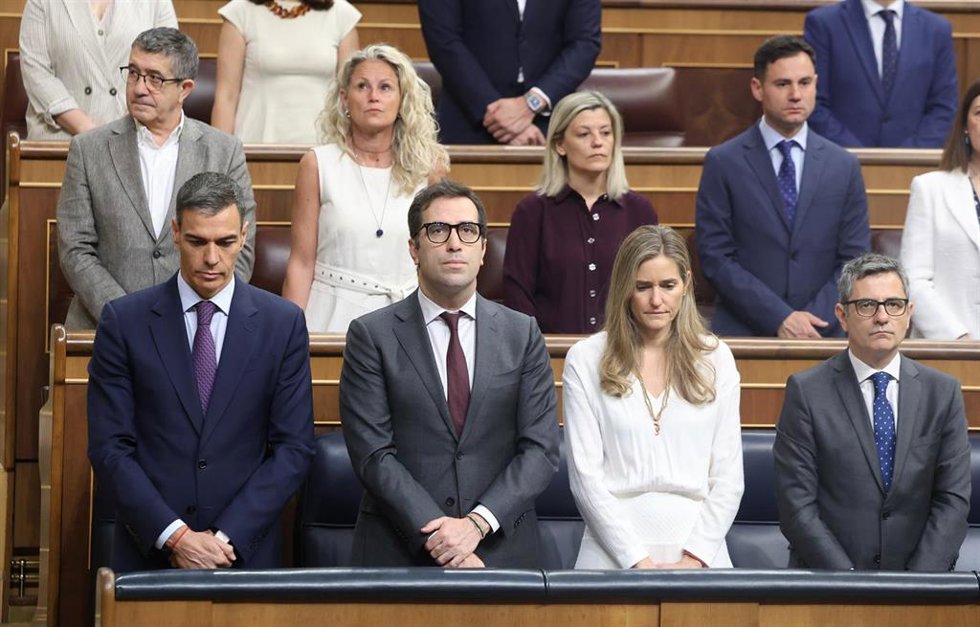 El presidente del Gobierno, Pedro Sánchez, el vicepresidente primero y ministro de Economía, Carlos Cuerpo, la vicepresidenta tercera y ministra para la Transición Energética, Sara Aagesen, y el ministro de la Presidencia, Félix Bolaños, durante una sesió