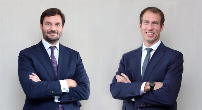 Archivo - Luis Buceta, director de inversiones de Creand Wealth Management, y Miguel Ángel Rico, director de inversiones de la gestora Creand Asset Management.