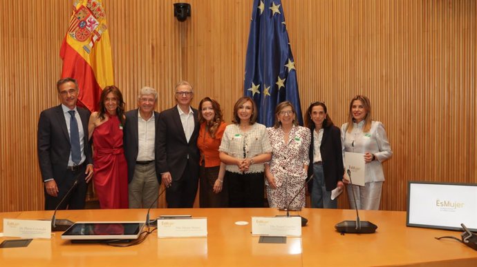 Foto da apresentação da iniciativa no Congresso.