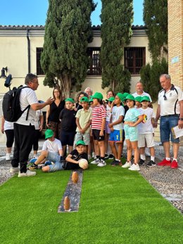 Taller de bolos serranos para escolares en el Centro Cultural Baños Árabes.