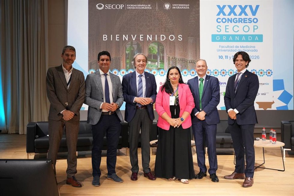 Momento de inauguración