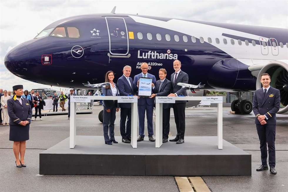 Airbus y Lufthansa celebran 50 años de asociación y acuerdan futuras cooperaciones.