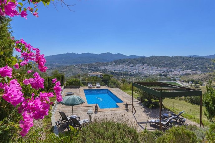 Archivo - Casa rural en la provincia de Málaga