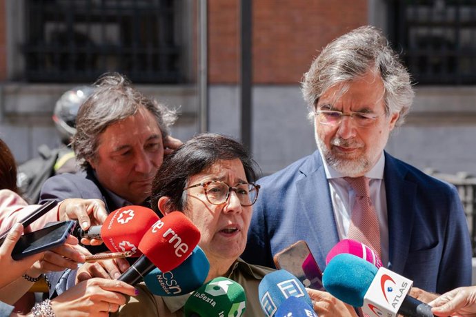 Archivo - La presidenta de la Asociación de Fiscales, Cristina Dexeus, ofrece declaraciones a los medios a su salida de una reunión de jueces y fiscales con el Ministerio de Justicia, a 8 de mayo de 2023, en Madrid (España). 