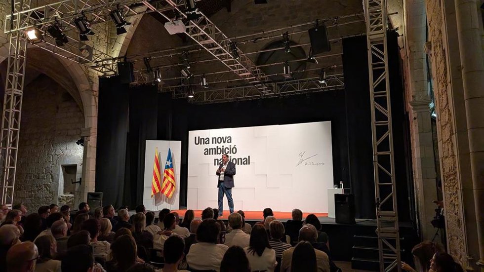 El presidente de ERC, Oriol Junqueras, durante la conferencia