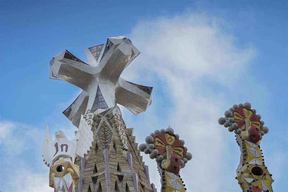 Detalle de la Torre de Jesucristo durante la celebración de la Santa Misa presidida por el Papa León XIV, a 10 de junio de 2026, en Barcelona