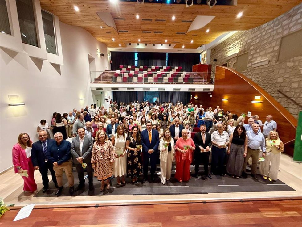 Celebración de vigésimo aniversario de la administración del primer tratamiento de quimioterapia en Hematología en el Hospital Universitario San Agustín de Linares (Jaén).