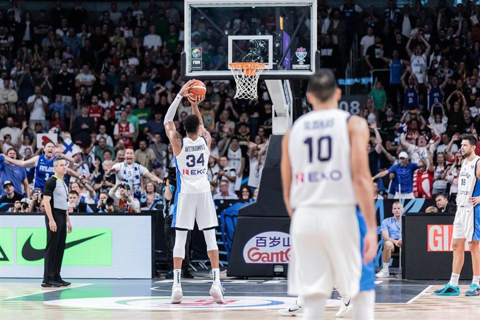 Archivo - Giannis Antetokounmpo, durante un Eurobasket.