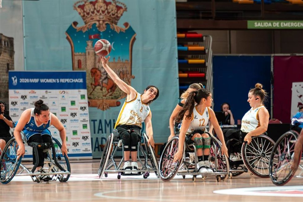 Imagen del partido entre España y Francia del torneo de repesca para el Mundial de Baloncesto en Silla 2026
