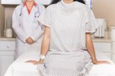 Foto: La medicina de precisión sigue fallando a las mujeres: piden reformar la investigación para incluir la biología femenina