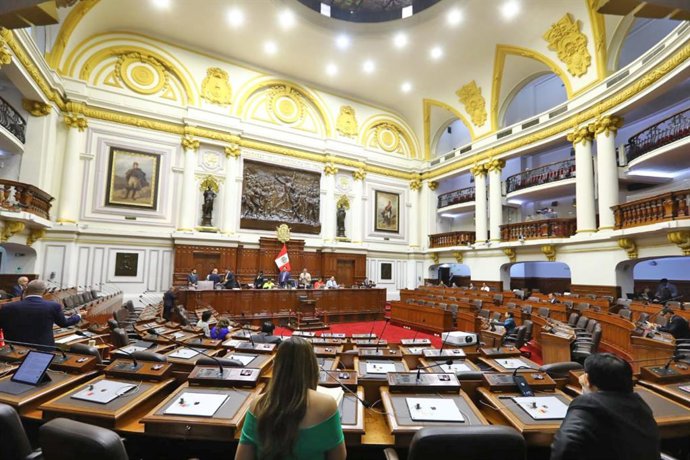 Archivo - Perú.- Congreso: convocan a pleno para el jueves 11 de junio