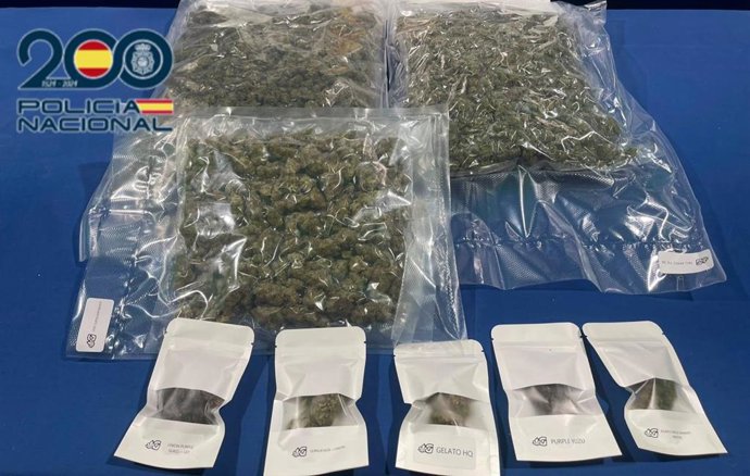 Droga incautada en un establcimiento de venta de productos derivados del cáñamo en Valladolid.