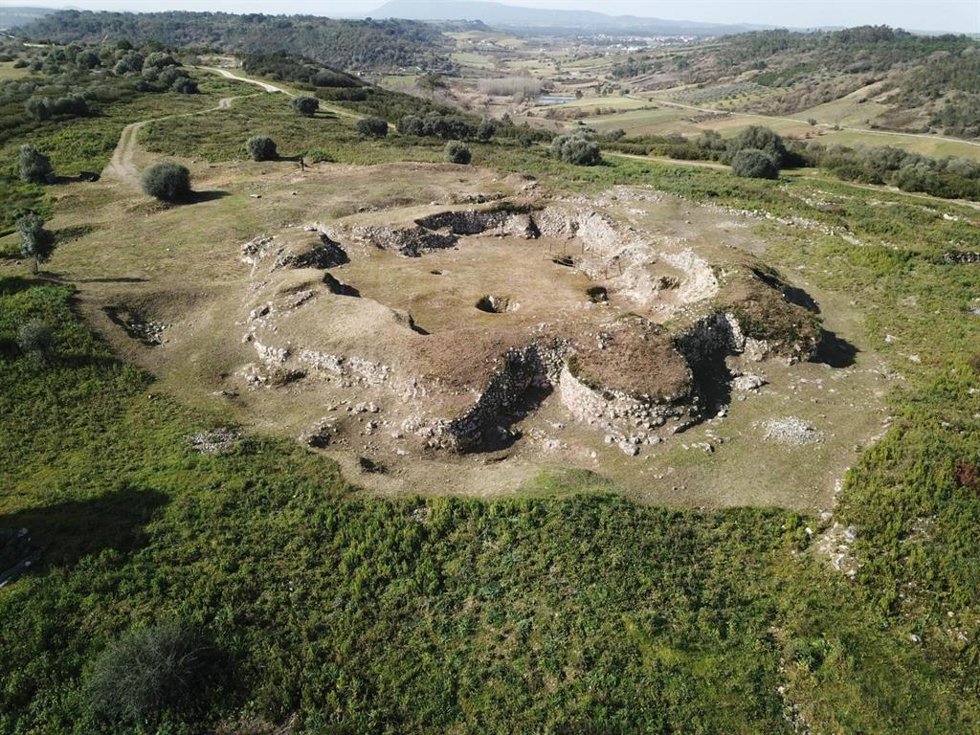 Archivo - La investigación se centra en el yacimiento de Vila Nova de São Pedro, un poblado fortificado prehistórico de Portugal. Los resultados muestran que uno de cada cuatro productos líticos tallados tienen su origen en Andalucía.