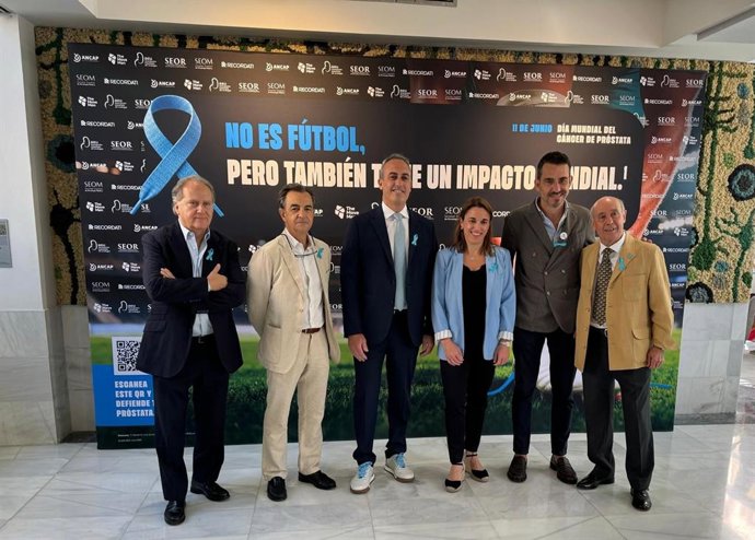 Clínicos y pacientes piden el cribado de cáncer de próstata desde los 50 años y lanzan una campaña de detección precoz